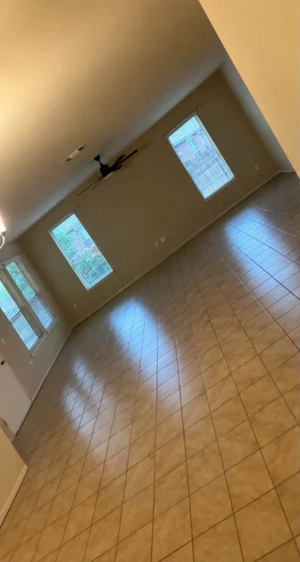 Flooring & Living Space before remodel